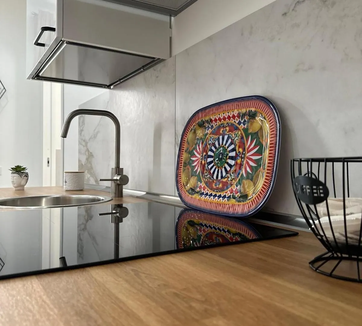 פלרמו My Luxury Home 0*,